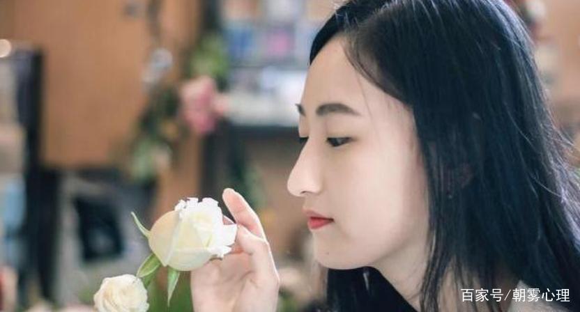 黄晓明张小斐恋情实锤了吗